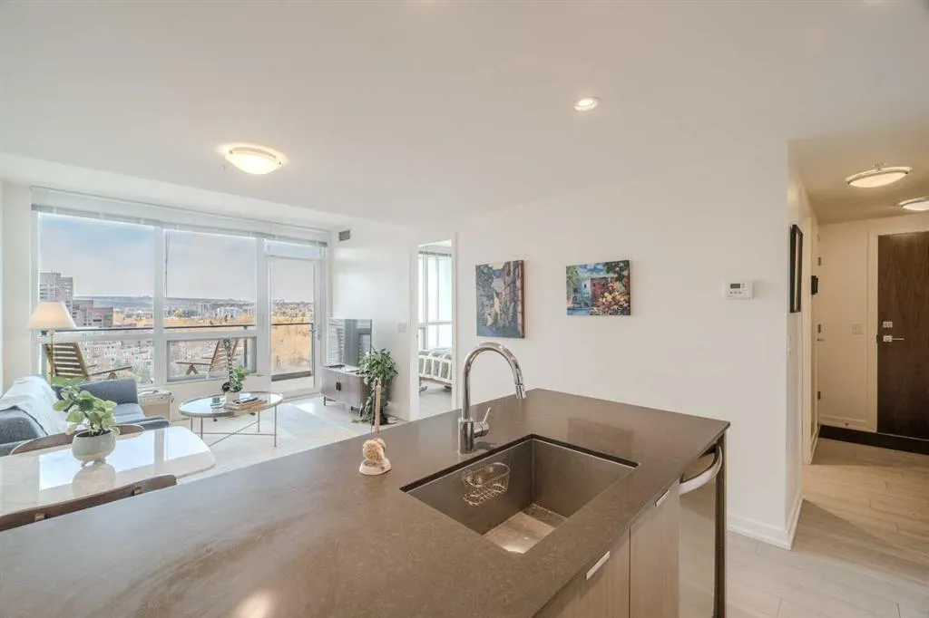 128 2 Street SW #1405
