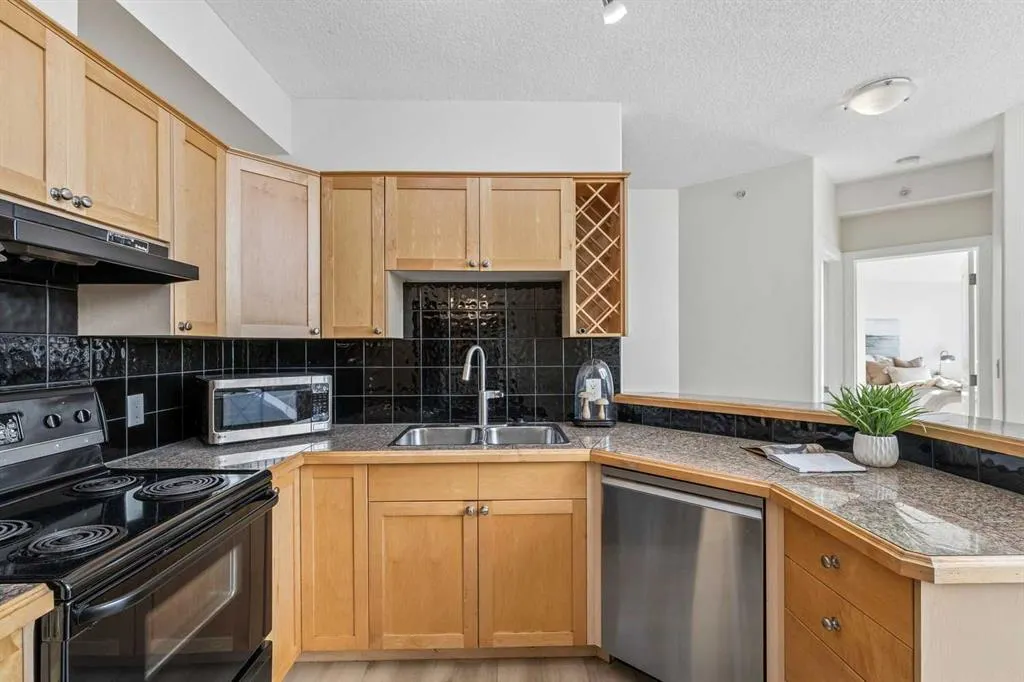 1800 14A Street SW #405