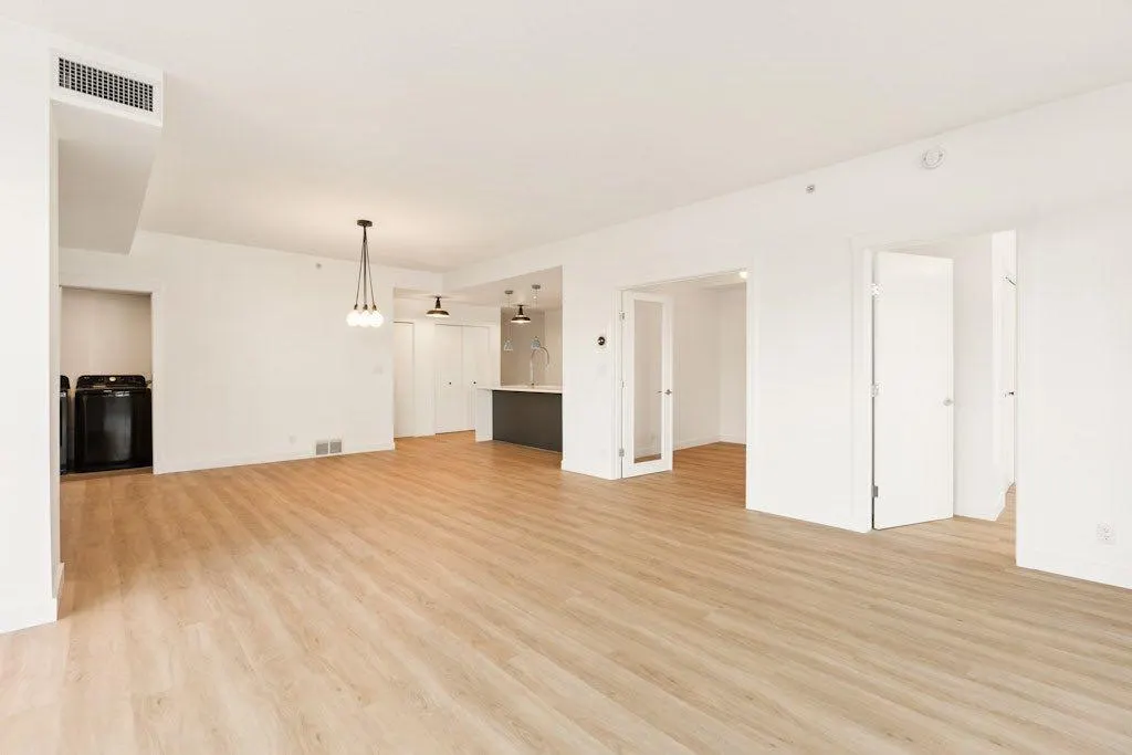 788 12 Avenue SW #203