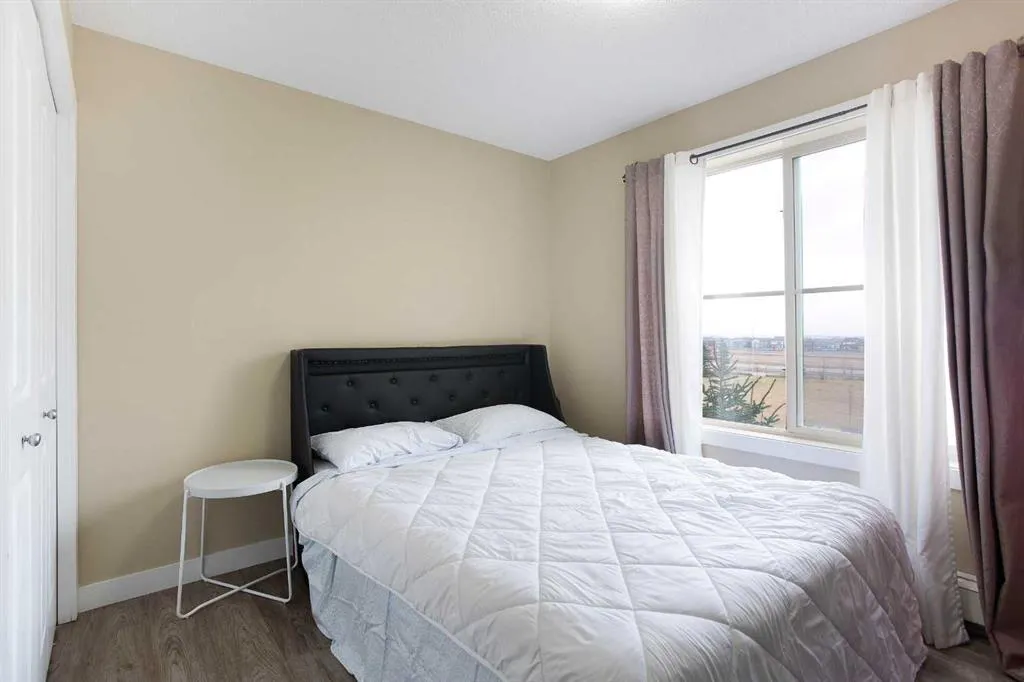 355 Taralake Way NE #311