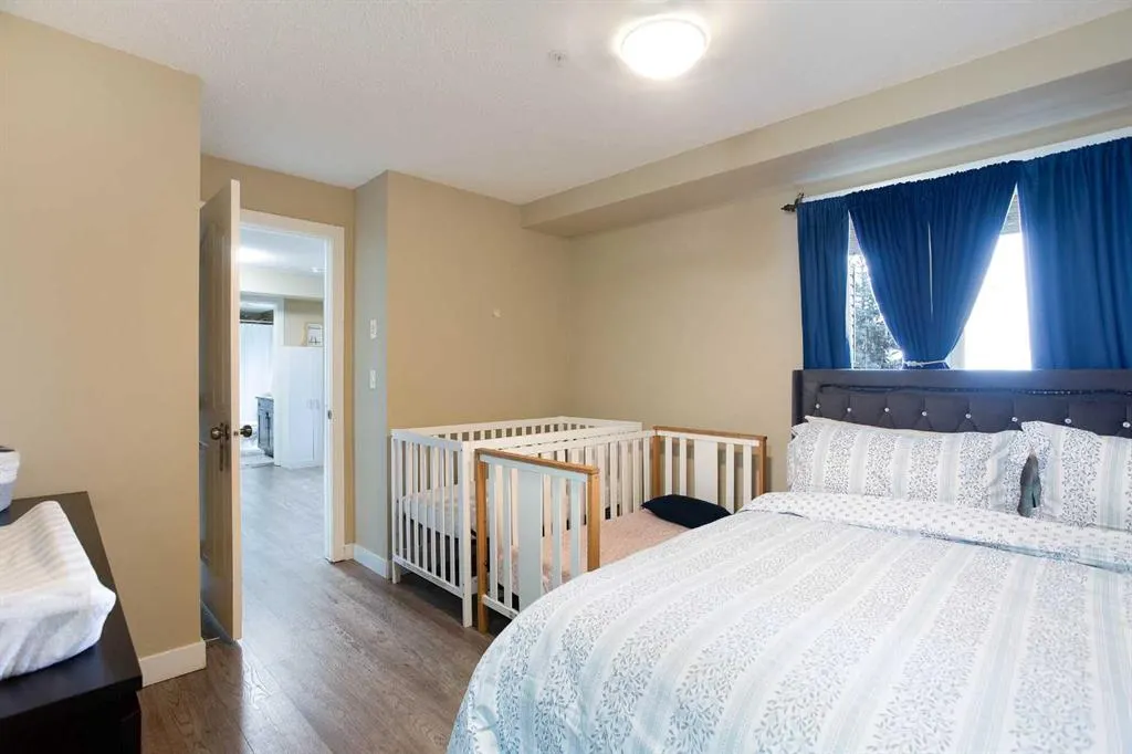 355 Taralake Way NE #311