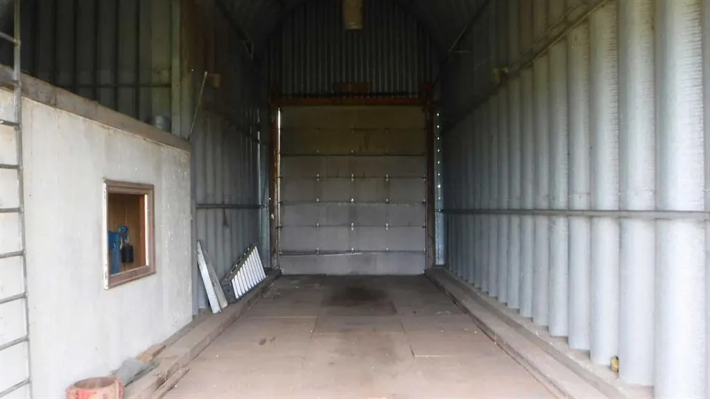 4201 40 Avenue
