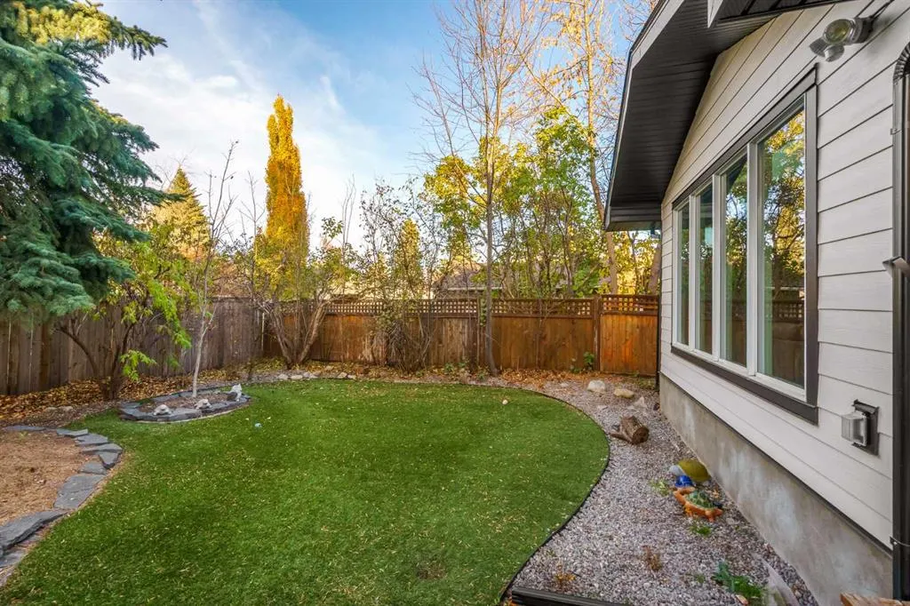 323 Parkridge Green SE