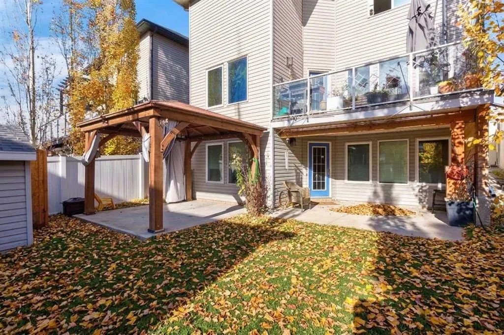 322 Kingsbury View SE