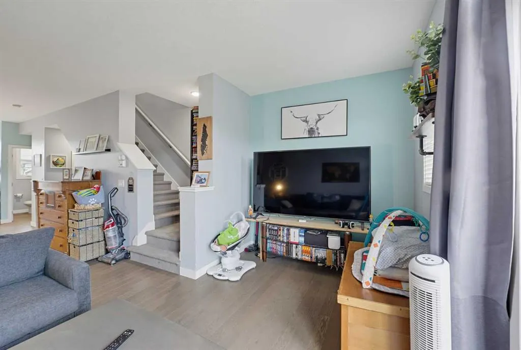 260 Walden Path SE