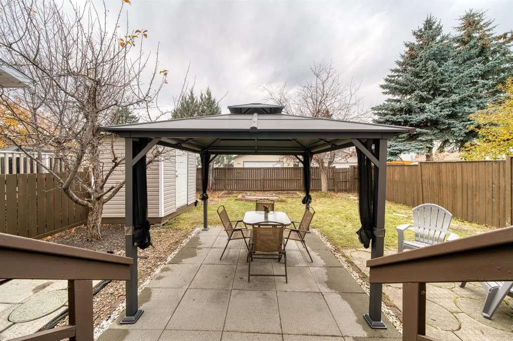 120 Millrise Close SW