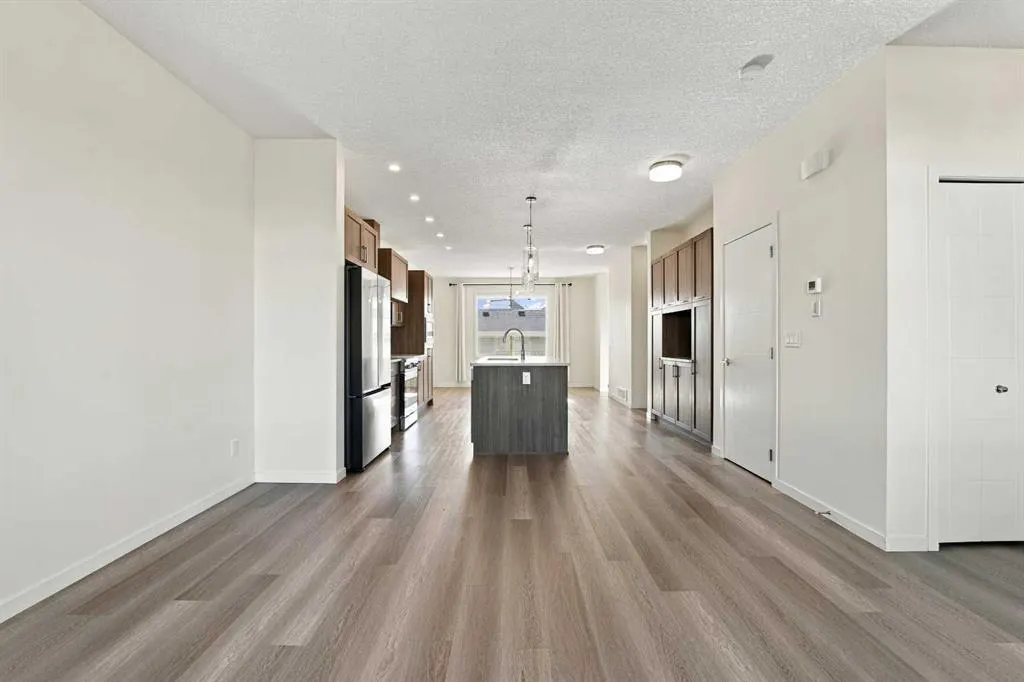 224 South Point Greenway SW