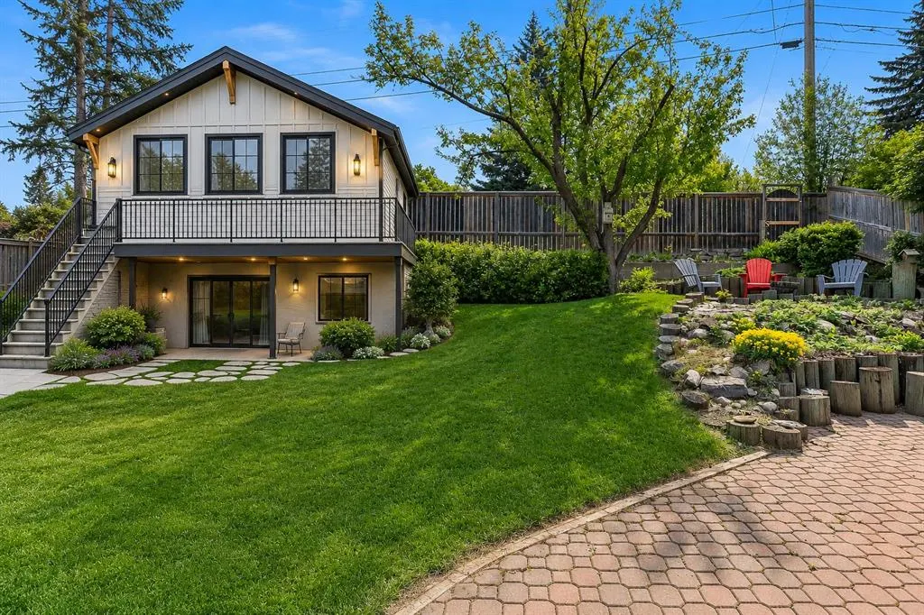 30 Gateway Drive SW