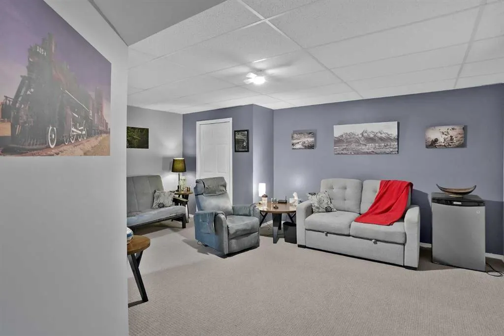 503 High View Park NW