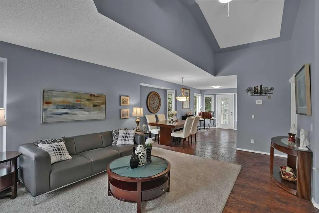 503 High View Park NW