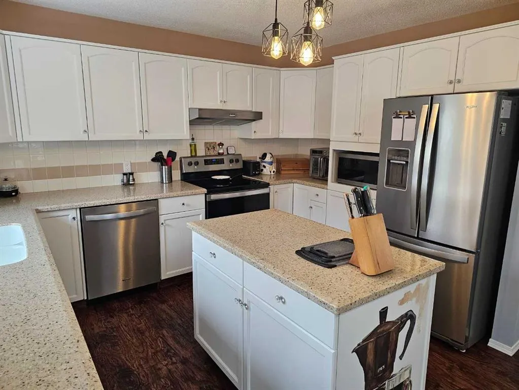 503 High View Park NW