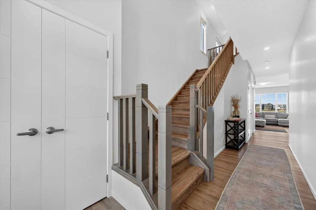 144 Carringham Way NW
