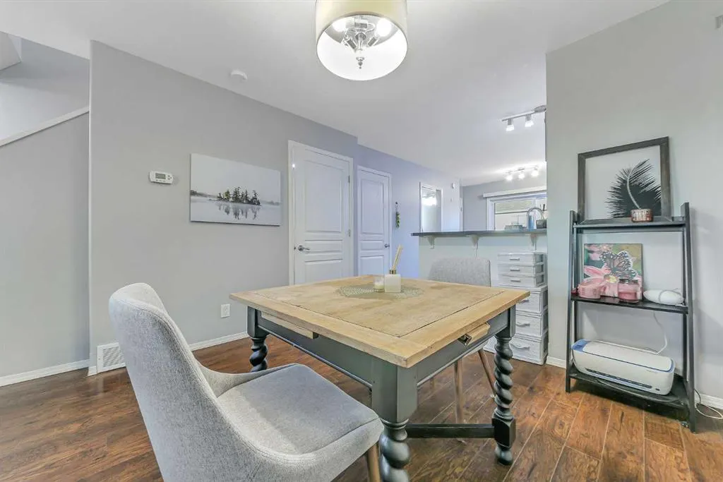 339 Viscount Drive #302