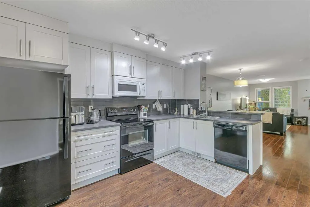 339 Viscount Drive #302