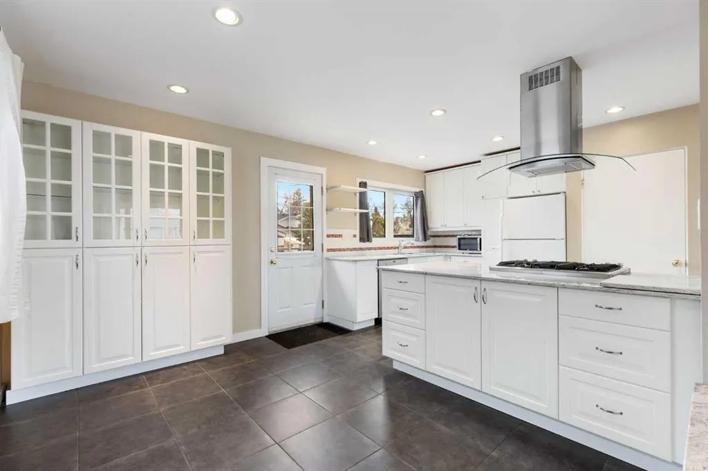 103 Franklin Drive SE