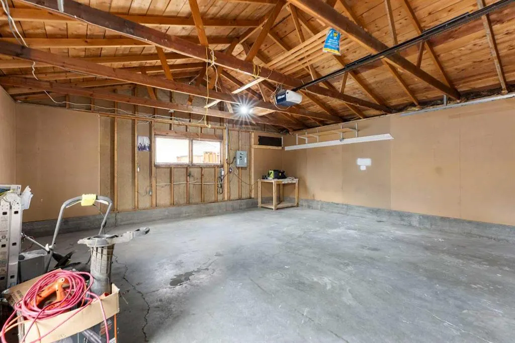 103 Franklin Drive SE