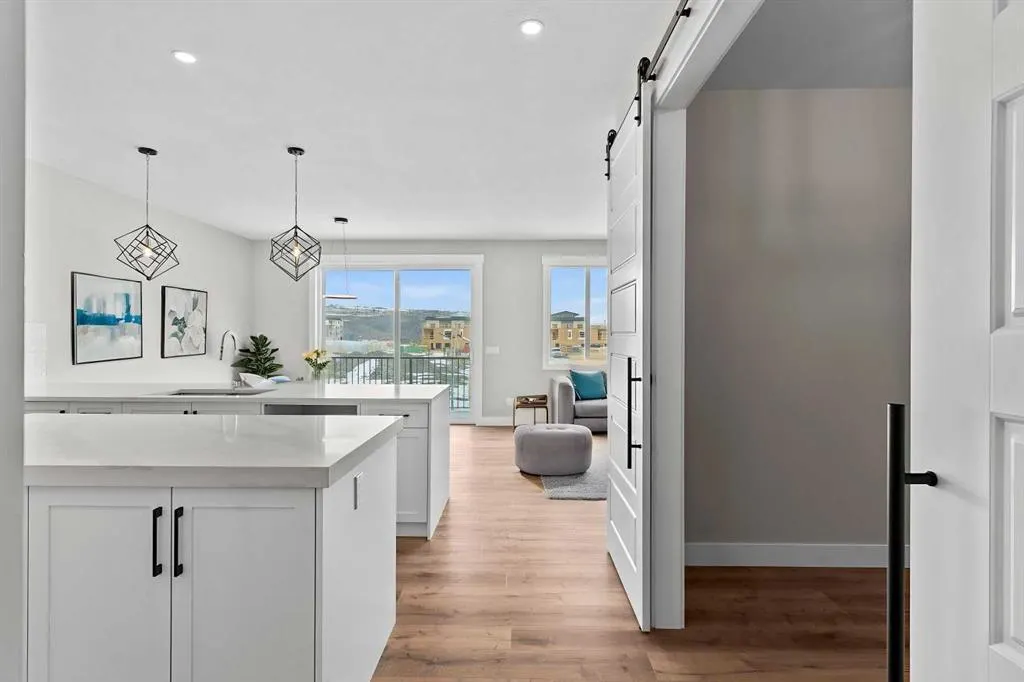 160 Vantage Drive