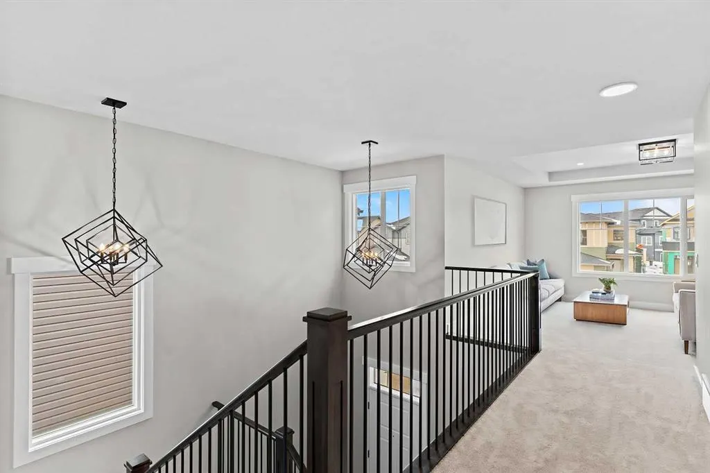 160 Vantage Drive