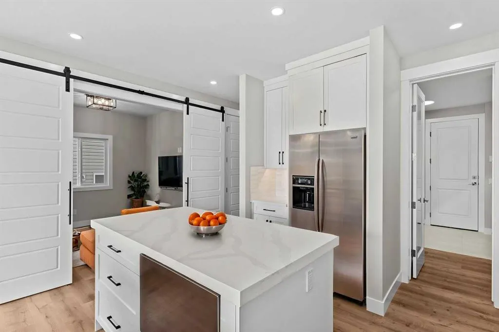 160 Vantage Drive