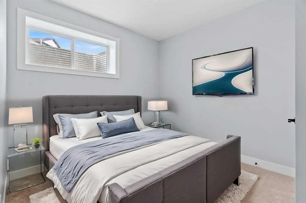 141 Vantage Drive