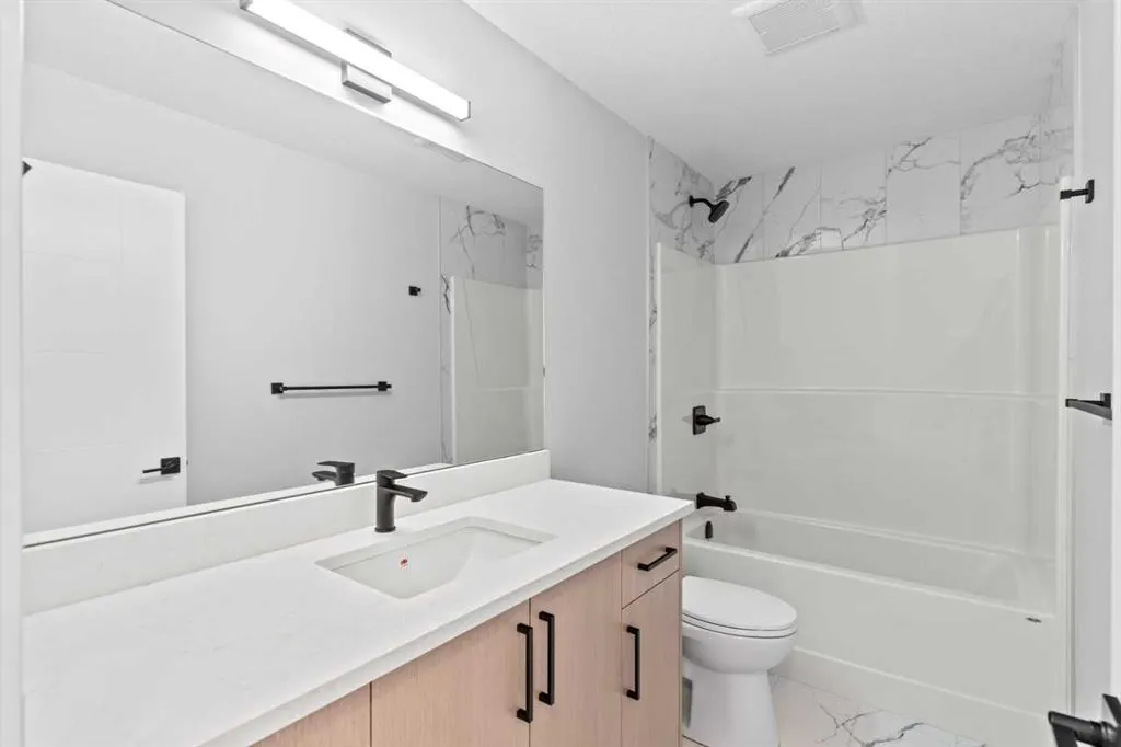 141 Vantage Drive