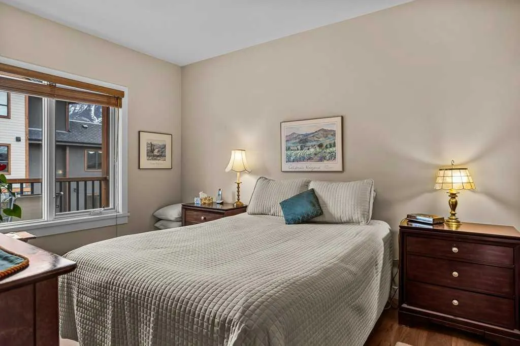 707 Spring Creek Drive #304