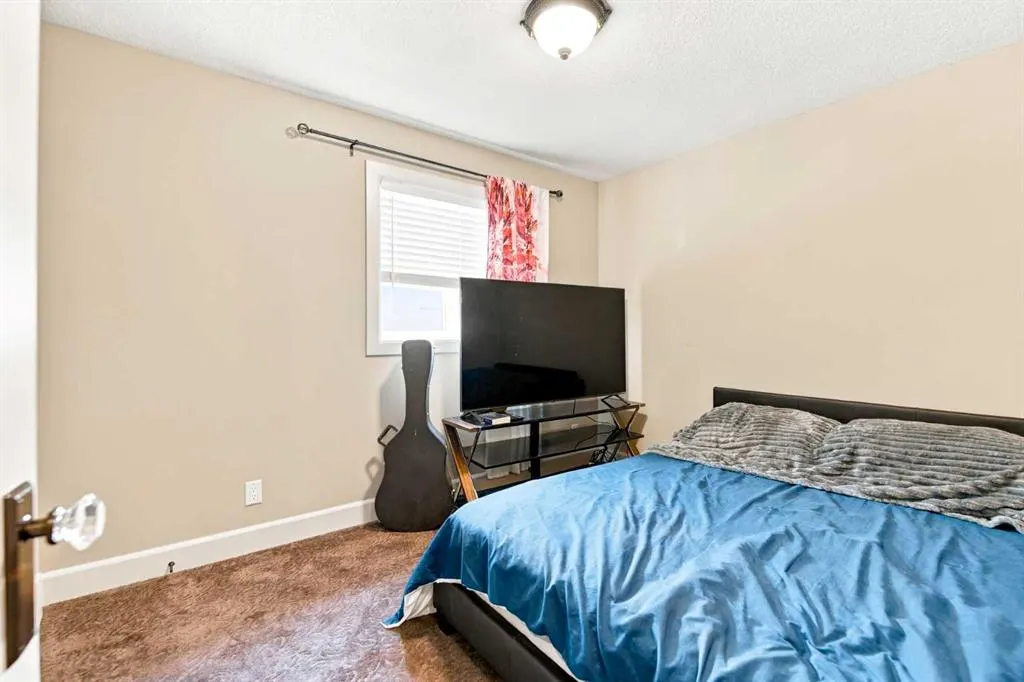 14 Windermere Close