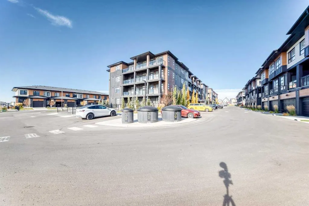 55 Lucas Way NW #2409