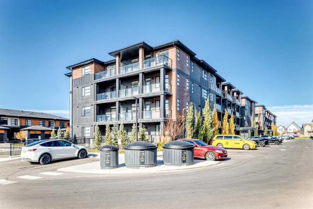 55 Lucas Way NW #2409