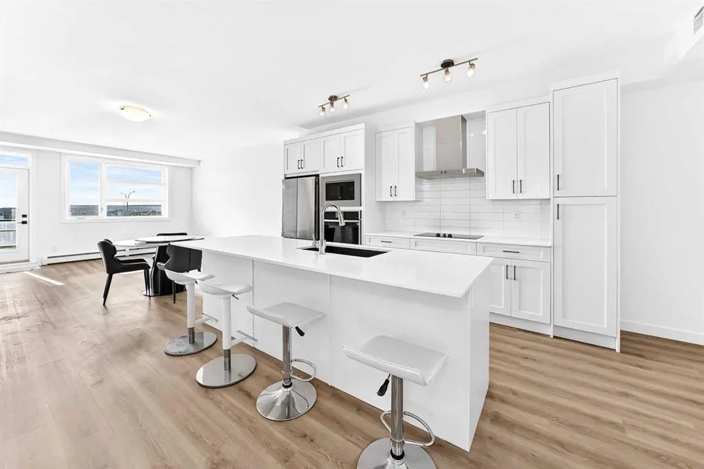55 Lucas Way NW #2409