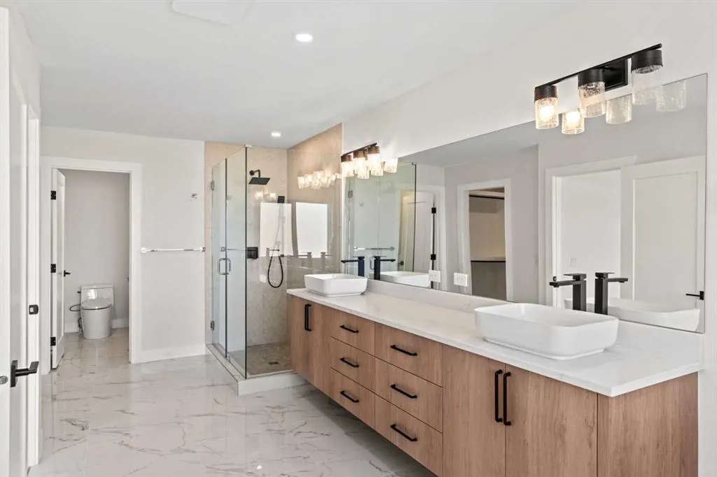 87 Sundown Crescent