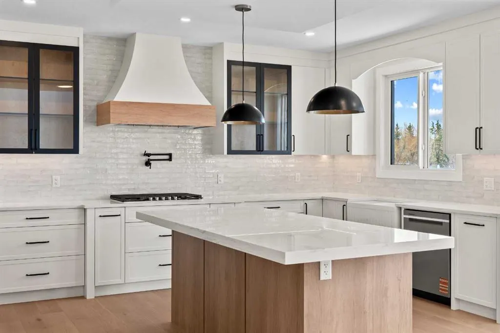 87 Sundown Crescent
