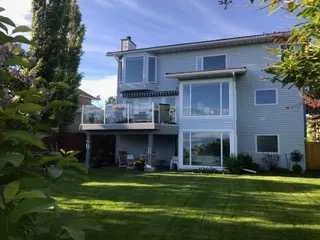 111 Hawksbrow Drive NW