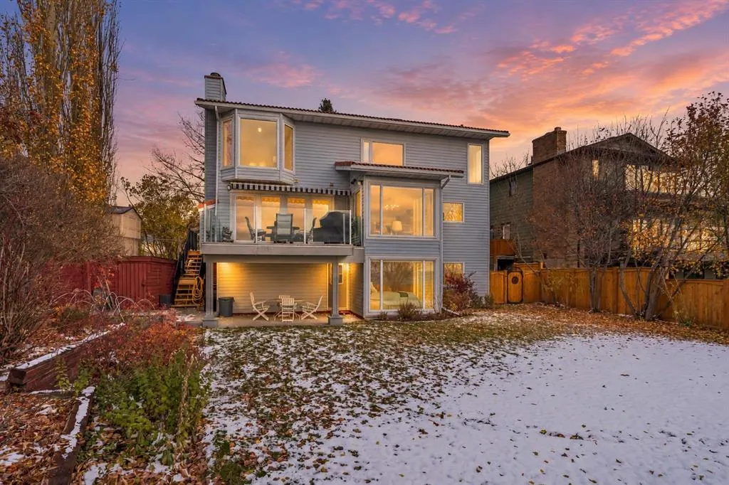 111 Hawksbrow Drive NW