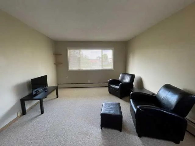 9515 88 Ave #B6