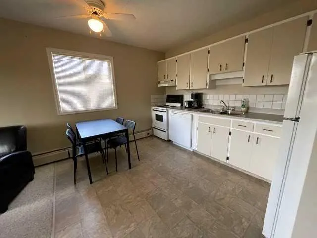 9515 88 Ave #B6