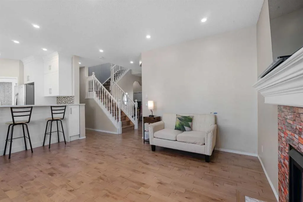21 Citadel Meadow Close NW