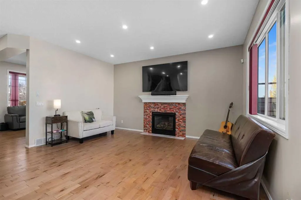 21 Citadel Meadow Close NW