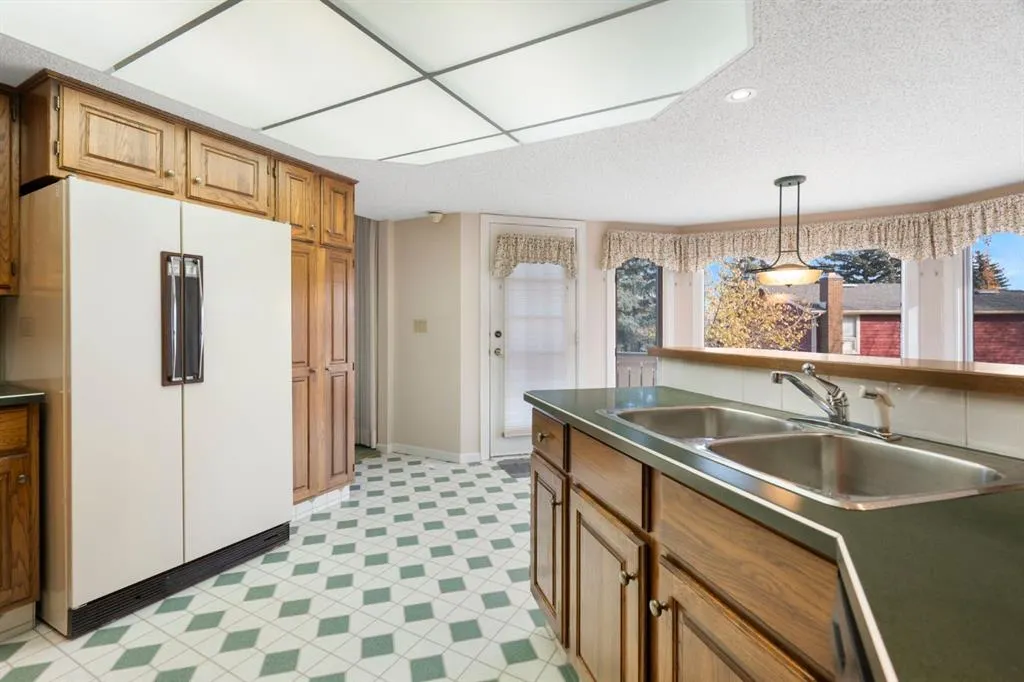 59 Stranraer Place SW