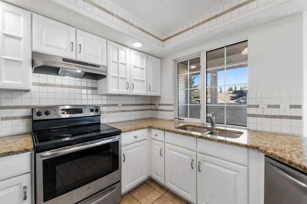 91 Millbank Hill SW
