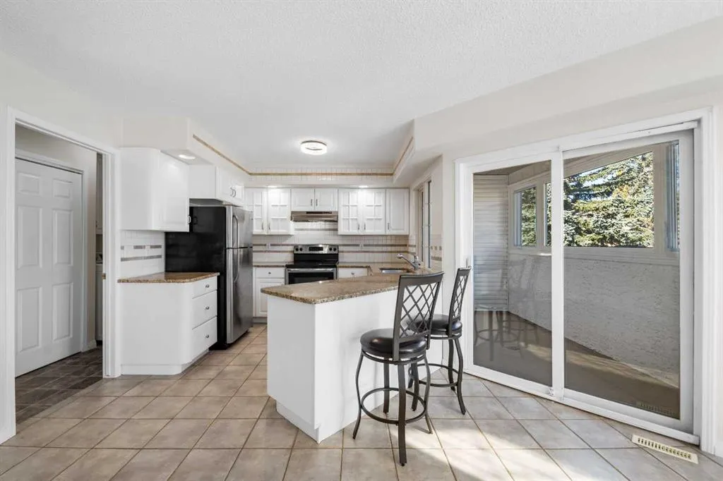 91 Millbank Hill SW