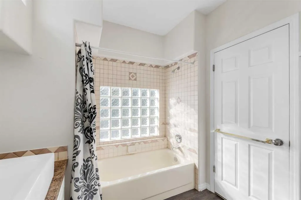 91 Millbank Hill SW
