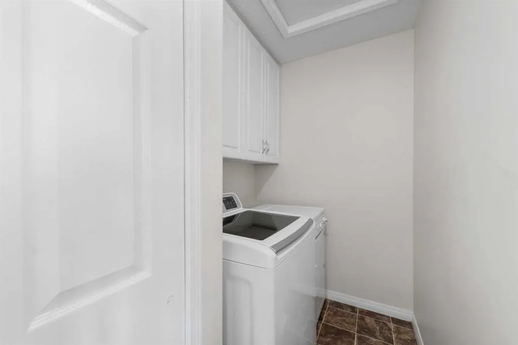 91 Millbank Hill SW