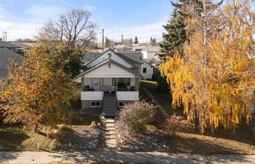 60 Railway Avenue