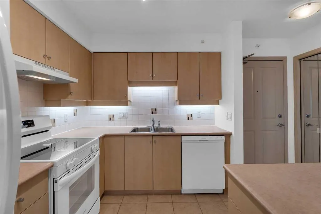650 10 Street SW #1602
