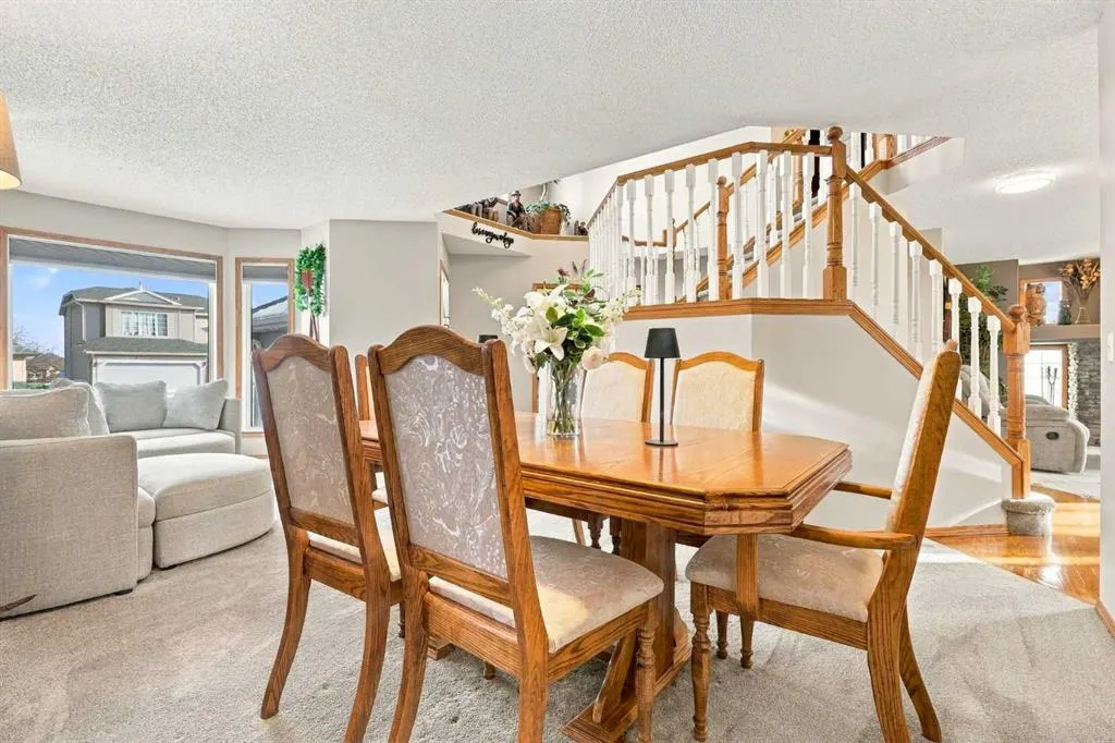 134 Arbour Ridge Close NW