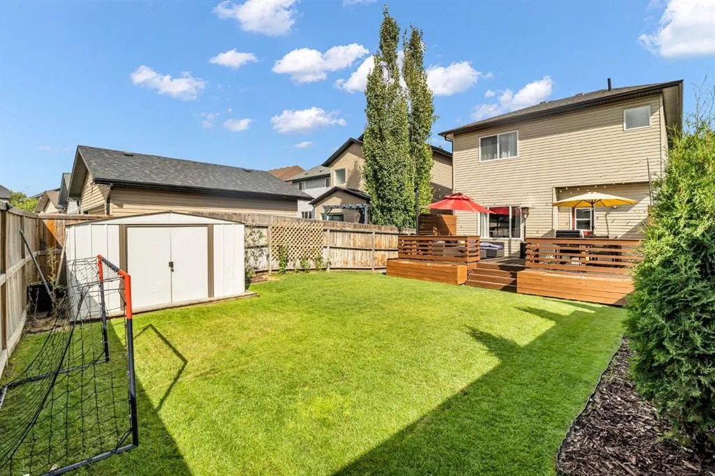 123 Elgin Meadows Way SE