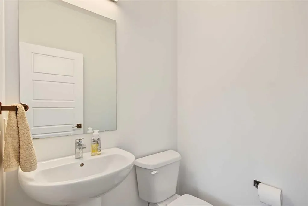 29 Midgrove Lane SW