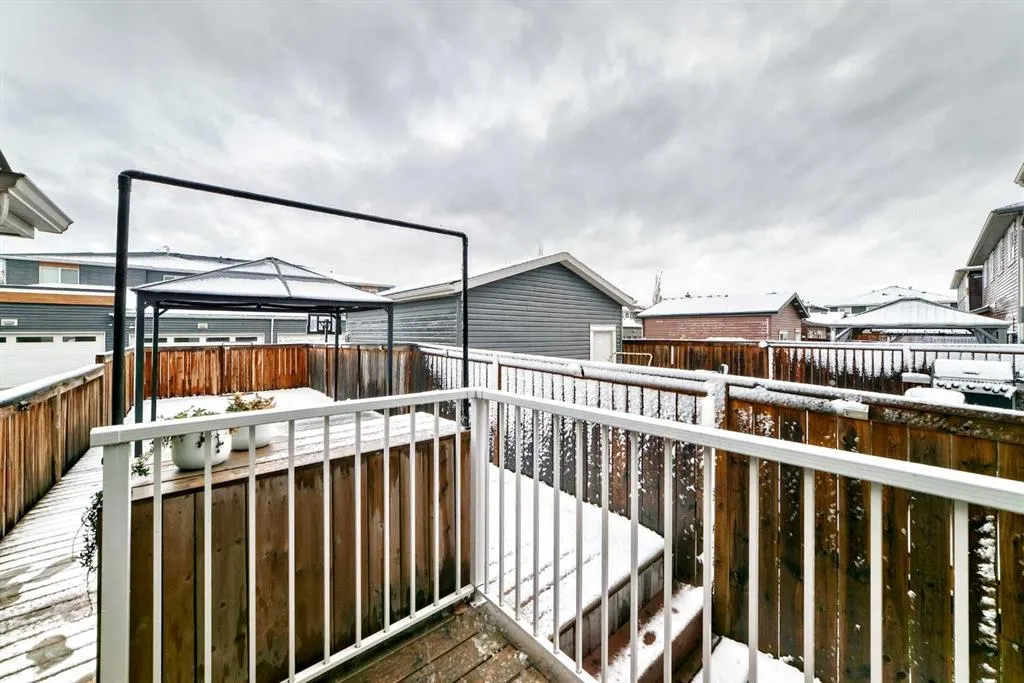 524 Midtown Street SW