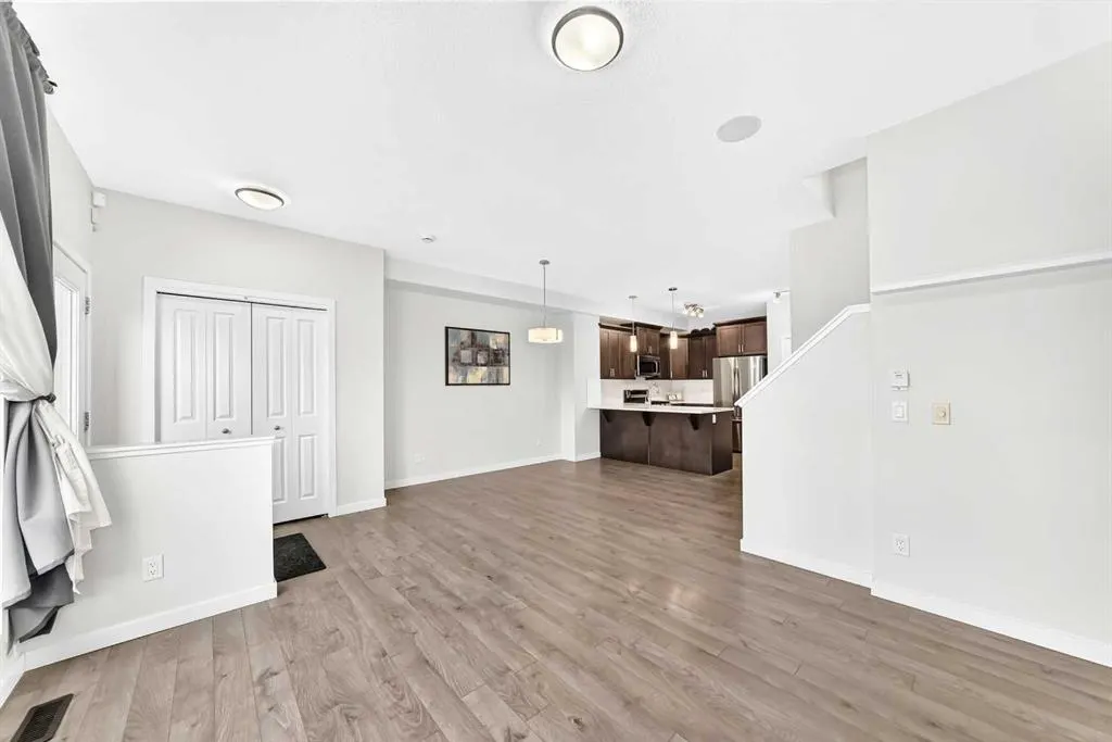 524 Midtown Street SW